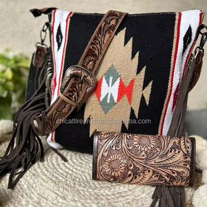 กระเป๋าถือหนังแบบมีพู่ห้อยสไตล์ตะวันตกแบบดั้งเดิมสไตล์แอซเท็ก - Product Image 4