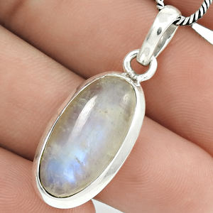 925 argent Sterling naturel arc-en-ciel pierre de lune délicate pierre de naissance pendentif forme ovale pierre bijoux faits à la main fournisseur en gros - Product Image 2