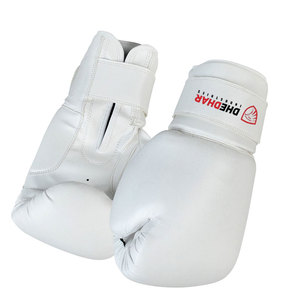 Gants de boxe sur mesure, design personnalisé, respirants, en cuir véritable, best-sellers, en vente en ligne. - Product Image 4