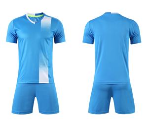 2024 recién llegado uniforme de fútbol hecho a medida al por mayor de secado rápido y transpirable 100% Material de poliéster - Product Image 2