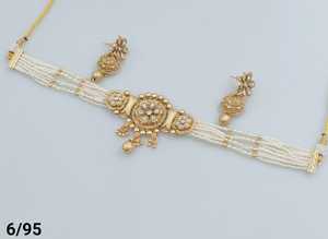 ENSEMBLE DE BIJOUX INDIENS TRADITIONNELS ET À LA MODE EN CUIVRE ENSEMBLE DE BIJOUX DE MARIAGE POUR FEMMES BOUCLES D'OREILLES ET COLLIER - Product Image 3