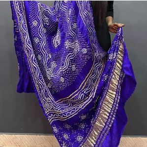 Chandrokhni Bandhej Dupatta de Seda Pura Étnica Moderna, Suave, de Diseño - Product Image 4