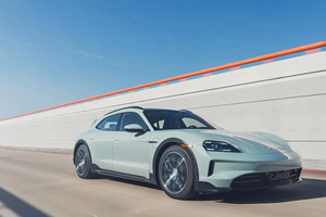 Porsche Taycan Turbo SUV 2024 USADO EN BUEN ESTADO - Product Image 2