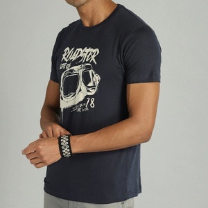 T-shirt surdimensionné en coton biologique pour hommes, t-shirt à manches courtes, t-shirt coupe musculaire, t-shirt en polyester et coton, vente en gros OEM - Product Image 4