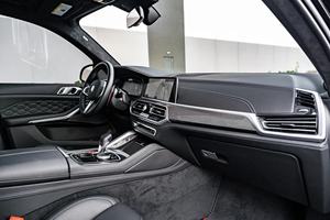 2023 X5 M Modificado, Caja de Cambios Automática, Motor Turbo, Tracción Total, R19 Oscuro, Sin Accidentes y Listo para Usar - Product Image 5