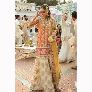 传统印度巴基斯坦伊斯兰服装Salwar kameez Phulkari手工设计时尚穆斯林服装如lehenga choli