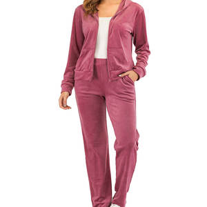 Ensemble de survêtement en velours uni pour femme avec logo personnalisé 2023, ensemble de survêtement avec sweat-shirt à capuche et pantalon à fermeture éclair intégrale - Product Image 5