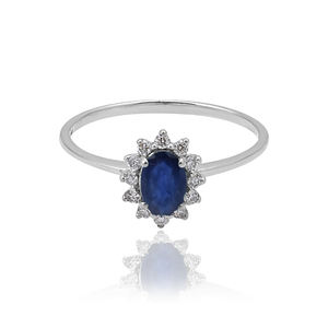 Manufacturer's Luxury 925 Sterling Silver Multi-Gemstone Ring with Emerald Zircon Diamond for Wedding or Party Gifts or Wear - Product Image 4