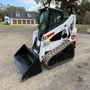 Chargeuses compactes Bobcat S100 avec godet d'occasion de bonne qualité à vendre - Product Image 4