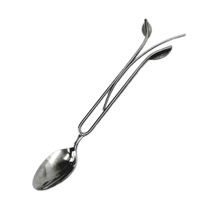 Juego de 2 Utensilios de servicio clásicos de acero inoxidable directo de fábrica OEM/ODM personalizados (cuchara tenedor) cubiertos para uso en cocina de restaurante - Product Image 6