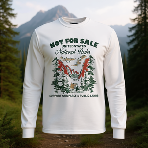Camiseta de Manga Larga con Estampado de Parques Nacionales: Apoya a Nuestros Parques y Tierras Públicas (Producto Promocional, No Está a la Venta) - Product Image 3