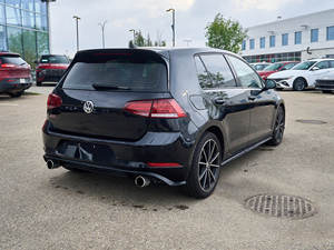 รถยนต์มือสองปี 2021 Autobahn VW รับรองคุณภาพ เกียร์ธรรมดา เบาะหนัง หลังคาซันรูฟ ระบบนำทาง ระบบเสียง Fender - Product Image 4