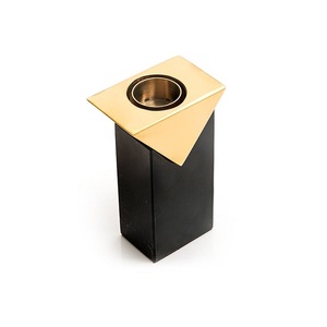 Porte-bougie de forme carrée au design unique, en marbre et en métal, vaisselle, porte-bougie chauffe-plat par Home Arts - Product Image 1