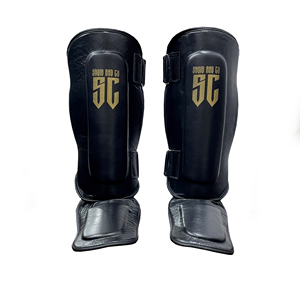 Protège-tibias professionnels en cuir PU noir, protège-pieds pour le kickboxing, la boxe thaïlandaise - Product Image 3