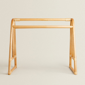 Gimnasios de Juego para Bebés al por Mayor, Gimnasio de Madera de Ratán Natural, Alfombra de Juego Simple para Bebés, Gimnasio de Actividades para Recién Nacidos - Product Image 1