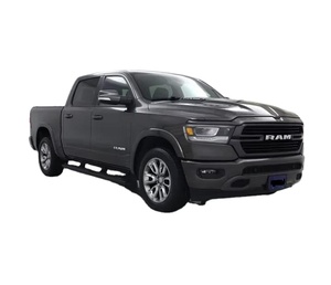 2022 1500 Laramie Crew Cab 5'7" Box 4WD Usado en Excelentes Condiciones - Product Image 1