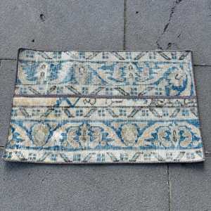 Alfombra Turca Vintage de 1.2x2 pies (38x60 cm), Alfombra de Lana Azul Abstracta - Product Image 3