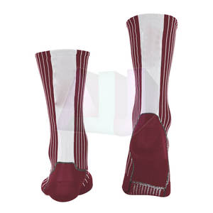 Calcetines Deportivos de Primera Calidad en Spandex/Poliéster, Cómodos, Transpirables y Absorbentes del Sudor, Diseño para Entrenamiento, Correr, Deportes y Uso Diario - Product Image 2
