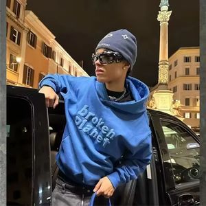 Sweat-shirt en coton pour femmes personnalisé de haute qualité 3D lettre imprimée à capuche Street Wear ODM polaire pour l'hiver - Product Image 3