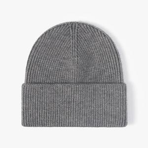 หมวกบีนนี่ขน100% ดีไซน์ตามสั่งหมวกฤดูหนาวหมวกสำหรับเดินทางขนอุ่นสำหรับชายหาดสินค้ามาใหม่ออกแบบได้ตามต้องการ - Product Image 4