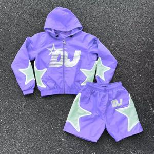 Vente en gros personnalisé OEM hommes ensemble léger vêtements de rue nylon polyester survêtements ensemble coupe-vent pour hommes - Product Image 6