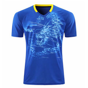 เสื้อยืดถักสำหรับผู้ชายมาใหม่เสื้อคอวีระบายอากาศได้ดีและเป็นมิตรกับสิ่งแวดล้อม - Product Image 1