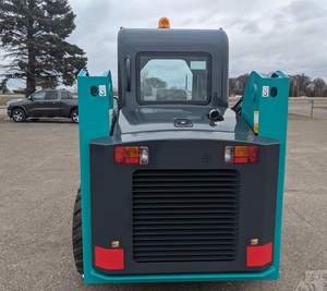 Meilleur prix 2024 : Chargeuse compacte sur chenilles SUNWARD SWL2830 avec une puissance élevée, certification EPA, machine pour travaux de construction - Product Image 6