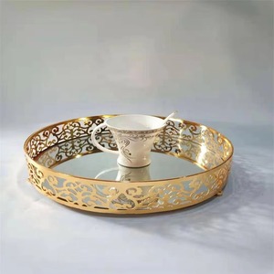Estilo de moda Nueva llegada Bandeja de servicio Diseñador Metal y espejo Bandeja de servicio Calidad fabulosa Nueva llegada - Product Image 2