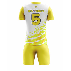 Ensembles de football pour hommes respirants de taille personnalisée en gros Vêtements de football durables - Product Image 4