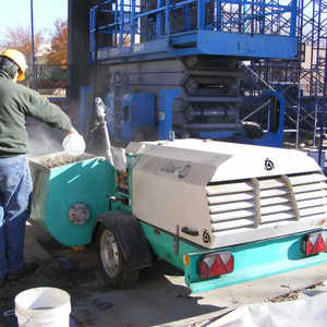 Bomba de Mortero y Aglomerante Silenciosa Imer Prestige 300 para Construcción 220V con Motor, Nueva y Usada - Product Image 1