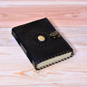 Handmade da chính hãng Tạp Chí thiết kế cổ điển Unlined A5/A4 giấy đen hardbound <span class=keywords><strong>Sketchbook</strong></span> đá phong cách cho sketchbooks - Product Image 1