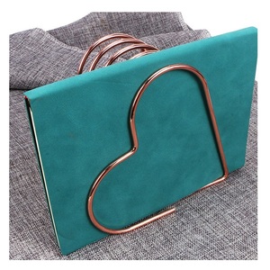 Porte-livres en métal plaqué or moderne, best-seller, avec forme et taille personnalisables pour un usage domestique ou au bureau - Product Image 2