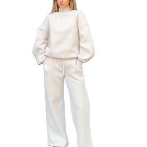 Ensemble de survêtement pour femmes de haute qualité, poids lourd, hiver, manches longues, sweat-shirt en polaire, logo personnalisé, pull à capuche - Product Image 1