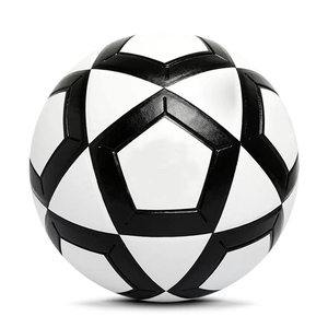 Ballon de football de haute qualité fabriqué en usine, ballon de football personnalisé, matériau léger et souple, vente chaude, écologique, ballon de football le plus vendu - Product Image 1