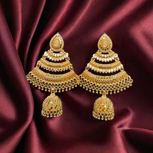 ชุดต่างหูที่มีดีไซน์เป็นเอกลักษณ์22CT ต่างหูชุบทองแบบ Jhumka สำหรับผู้หญิงที่สวมใส่โดยผู้ส่งออก - Product Image 1