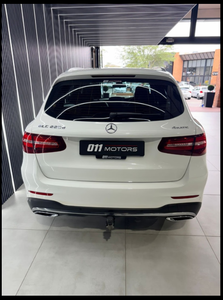 Auto Usado de Calidad a Precio Accesible, Mercedes-Benz GLC 220d AMG 2018, Volante a la Derecha - Product Image 6
