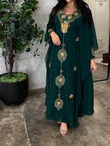 ชุดเดรสยาวแบบอาบายะประดับลูกปัดทำมือสำหรับผู้หญิง แบรนด์ Awaais House ไซส์พลัส น้ำหนักเบา เหมาะสำหรับงานอีด ละหมาด รอมฎอน งานแต่งงาน - Product Image 4