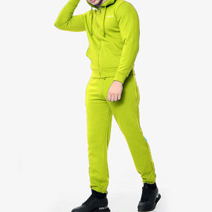 Ensemble de survêtement décontracté pour homme en coton et polyester, coupe confortable, veste zippée, pantalon à taille ajustable, idéal pour le streetwear et la détente - Product Image 6