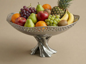 Frutero Escultural Hecho a Mano de Acero Inoxidable, Minimalista, Orgánico, con Borde Perforado, Resistente al Óxido, Moderno para Mesa - Product Image 3