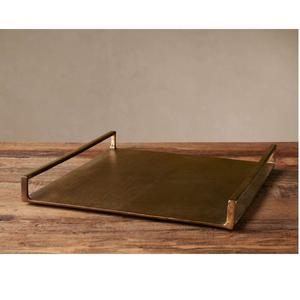 Plateaux de service décoratifs haut de gamme en laiton et aluminium faits à la main, finis pour l'hôtellerie, la maison et la décoration de table - Product Image 5