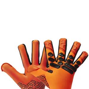 Gants de gardien de but professionnels personnalisés de haute qualité en cuir gants de protection de gardien de but professionnels de football personnalisés - Product Image 5