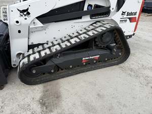 Chargeuse compacte sur chenilles Bobcat T86 Diesel pour la gestion forestière et la gestion de la végétation - Product Image 2