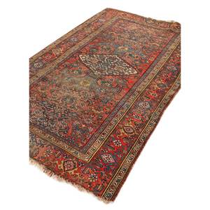 การ์รัส (ประมาณปี 1910) ของตกแต่งบ้านทำจากผ้าขนสัตว์ลายเหรียญตรา - Product Image 2