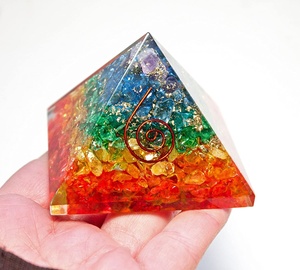 7 Chakra couches pierre Orgone pyramide à vendre cadeau affaires EMF Protection à collectionner personnalisé cristal Art pyramides chanceuses - Product Image 1