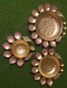 Prix de gros Forme ronde en laiton Urli Flower Bowl Meilleure qualité Taille personnalisée Urli du fabricant en Inde - Product Image 6