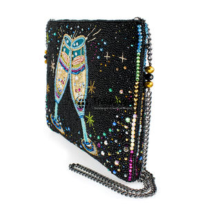 Bolso de Mano Tipo Clutch Bordado Geométrico Estilo Bohemio con Parches, Ligero para Viajes y Uso Diario por Tradebyd - Product Image 3