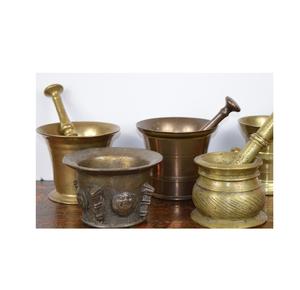 Mortero y Maja de latón, pieza de la mejor calidad hecha a mano, pulido brillante para herramientas y utensilios de cocina a la venta - Product Image 6