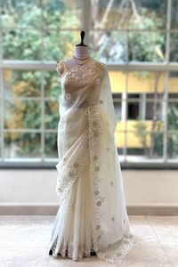 Saree blanc en organza pur avec chemisier exclusif fantaisie pour occasion spéciale tenue de fête de mariage Sari indien le plus vendu pour femmes - Product Image 2