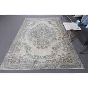 Alfombra Turca Vintage de 5.3x8.1 pies, Alfombra de Área, Alfombra de Lana Sólida Gris Verde - Product Image 1