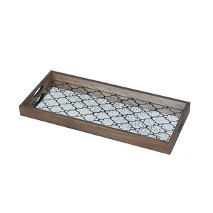 Bandejas de servicio de acabado natural Bandeja de servicio de madera de desayuno usada multiusos Diseño hecho a mano Artículo de catering de cocina - Product Image 2